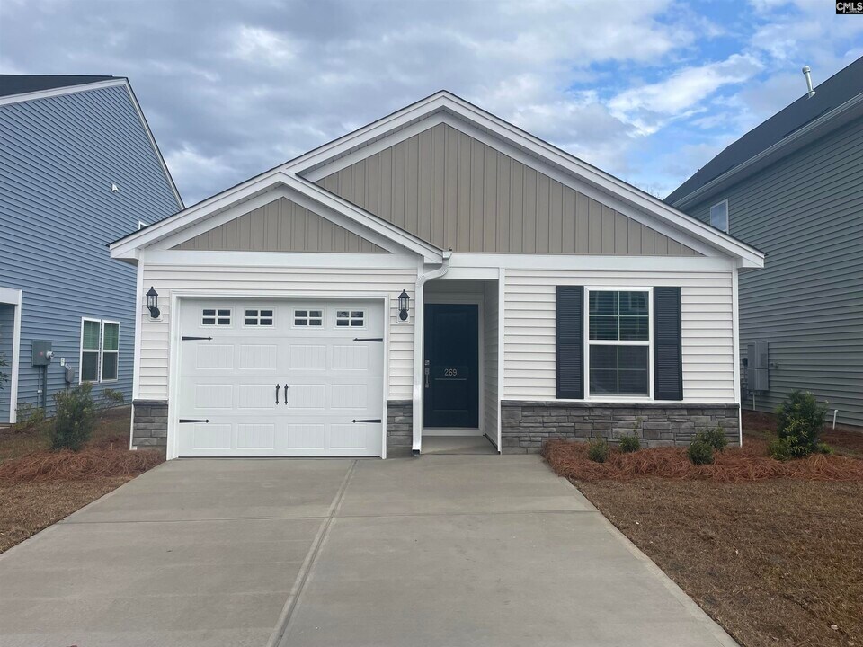 269 Bangalore Wy in Gilbert, SC - Building Photo