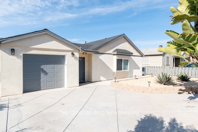 3968 Violet St in La Mesa, CA - Building Photo - Building Photo