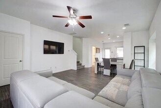 4604 Esper Ln in Austin, TX - Building Photo - Building Photo