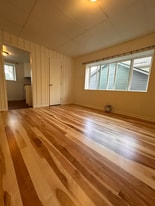 1434 Ferry St SE, Unit 3 in Salem, OR - Building Photo