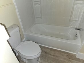 2302 St Charles St in Jackson, MS - Building Photo - Building Photo