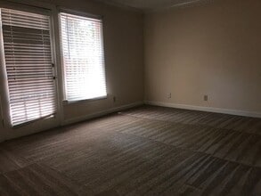 621 Gunston Ct in Winston-Salem, NC - Building Photo - Building Photo