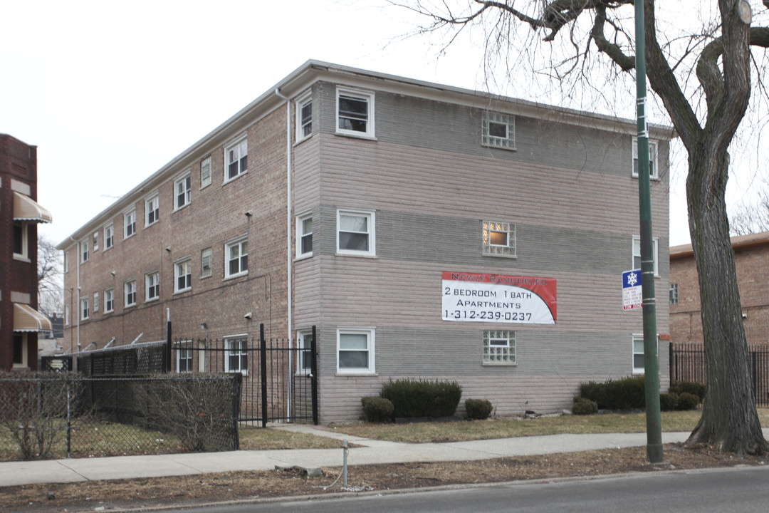 8917 S Cottage Grove Ave in Chicago, IL - Building Photo