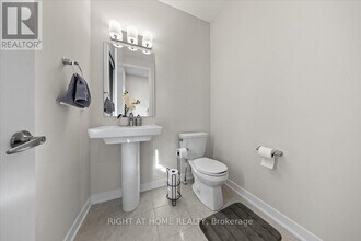 408 Epoch St in Ottawa, ON - Building Photo - Building Photo