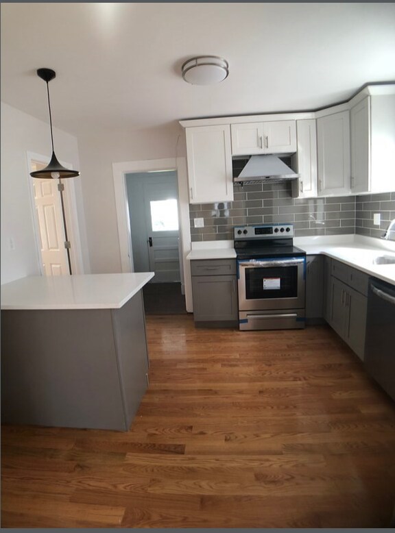 65 Thorndike St Apartments and Nearby Arlington Apartments For Rent