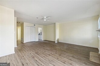 2391 Cove Rd in Lithonia, GA - Building Photo - Building Photo