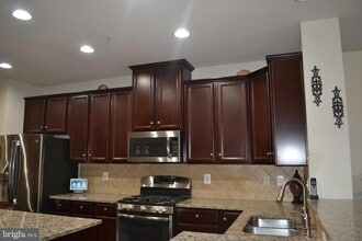 3204 Vogel Rd in Ellicott City, MD - Building Photo - Building Photo