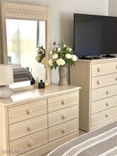 200 Forest Lakes Blvd in Naples, FL - Building Photo - Building Photo