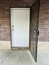 1578 E 21st St in Merced, CA - Building Photo - Building Photo