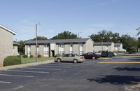 Friendship Court Apartments in Anderson, SC - Building Photo - Building Photo