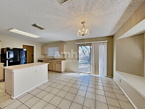 6322 Regency Ct in San Antonio, TX - Building Photo - Building Photo