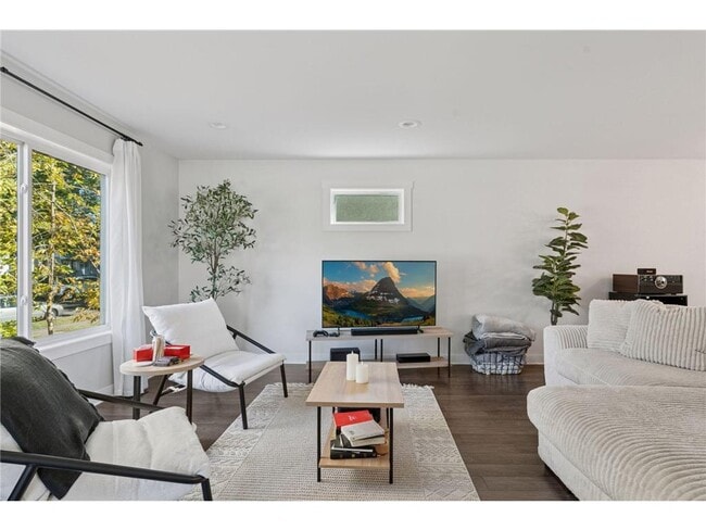 property at 2084 Reaney Ave E