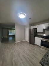 3300 S 7th St in Fort Pierce, FL - Building Photo - Building Photo