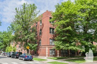 4535 N Leavitt St in Chicago, IL - Building Photo