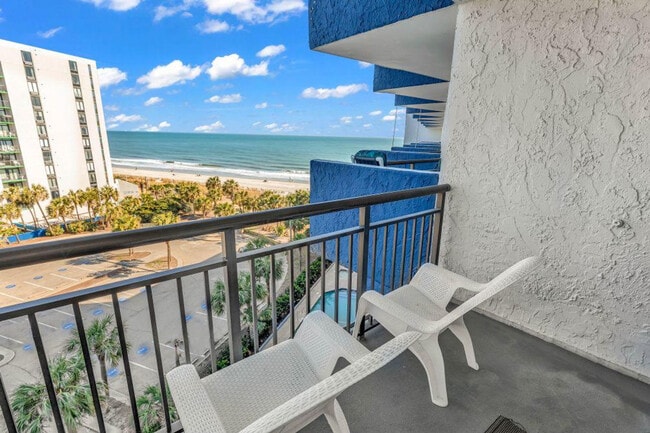 2001 S Ocean Blvd in Myrtle Beach, SC - Building Photo - Building Photo