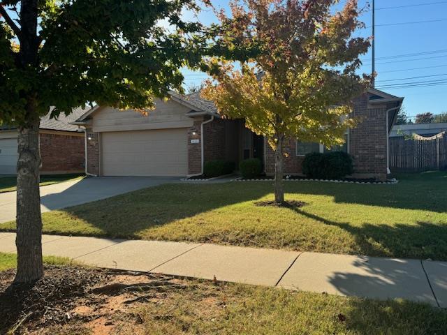 416 Lone Oak Dr in Norman, OK - Building Photo - Building Photo