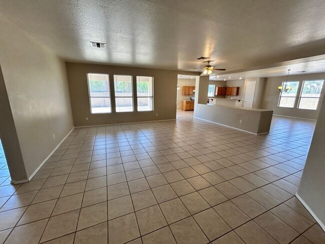 9817 W Las Palmaritas Dr in Peoria, AZ - Building Photo - Building Photo