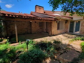 9115 Boedeker Cir in Dallas, TX - Building Photo - Building Photo