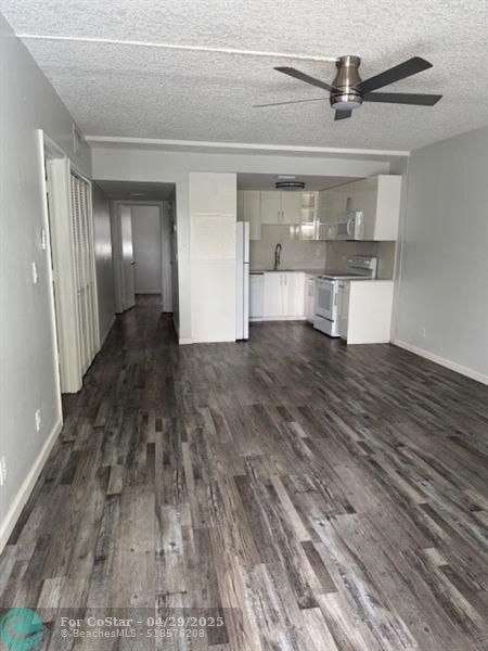 751 Pine Dr in Pompano Beach, FL - Building Photo