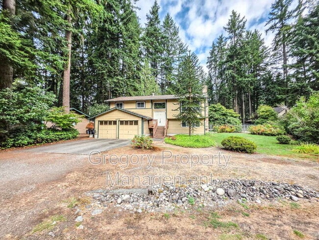 property at 19044 NE 165th Pl