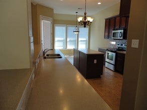 154 Justin Leonard Dr in Round Rock, TX - Foto de edificio - Building Photo