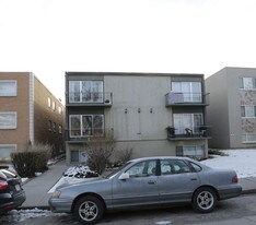 1724 10A St SW Apartments