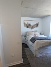 659 W Randolph St, Unit 711 in Chicago, IL - Foto de edificio - Building Photo