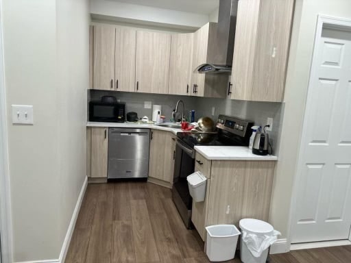 property at 42 N 40th St