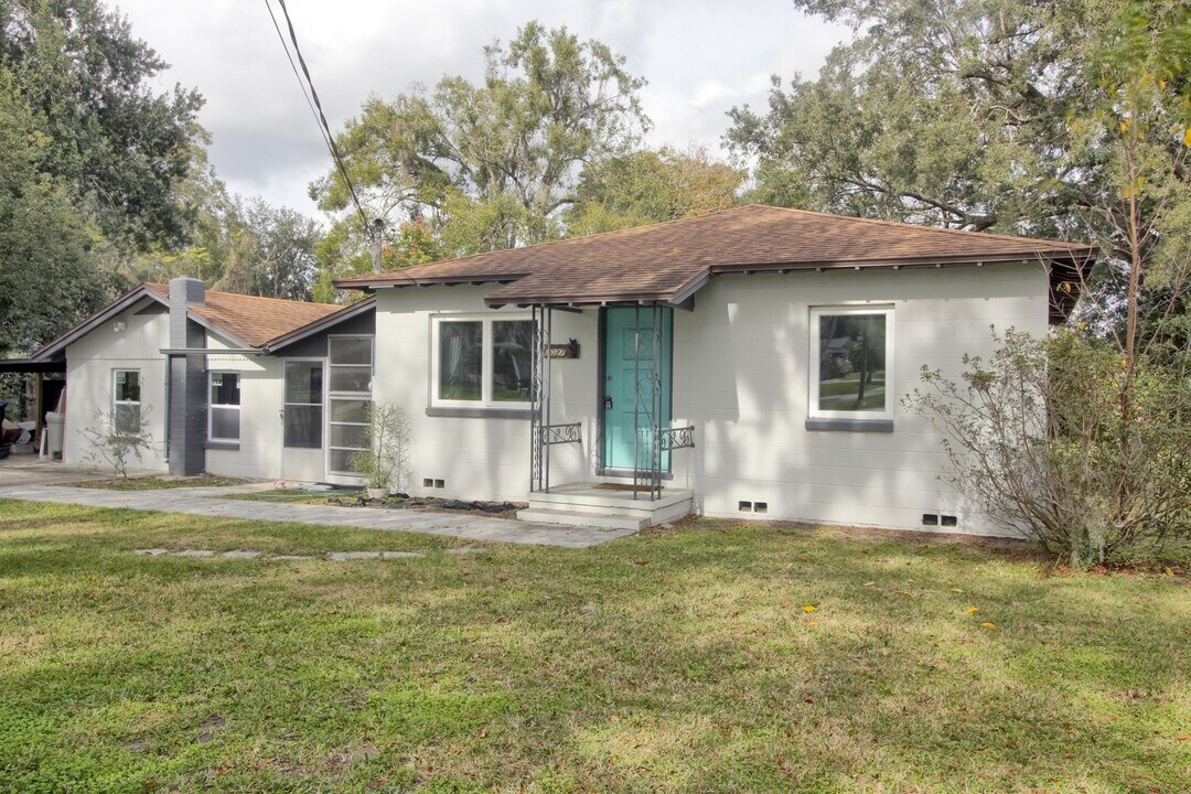 3027 E Crystal Lake Ave in Orlando, FL - Building Photo