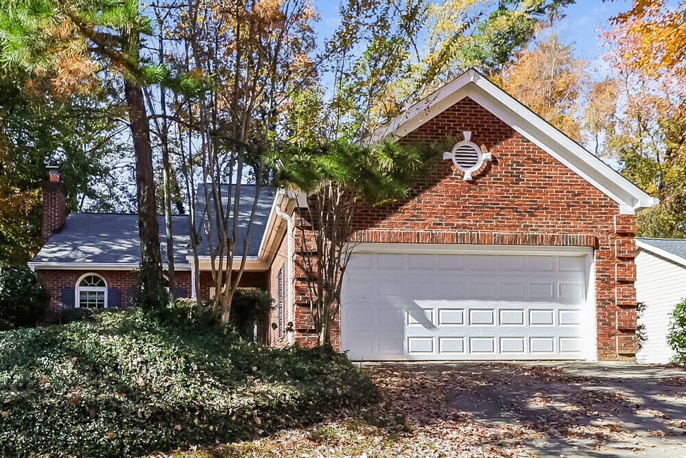 7405 Chidley Dr in Charlotte, NC - Foto de edificio