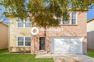 6059 Kensinger Pass in Converse, TX - Building Photo