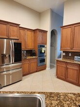 511 SW Squire Johns Ln in Palm City, FL - Building Photo - Building Photo