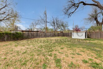 2921 S Euclid St in Wichita, KS - Building Photo - Building Photo