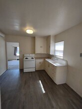 956 E Center St in Pocatello, ID - Building Photo - Building Photo