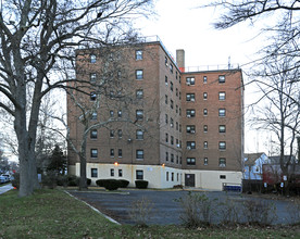 Comstock Court in Asbury Park, NJ - Building Photo - Building Photo