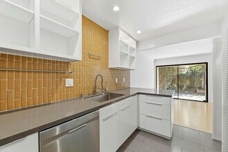 2071 Holly Branch Ct in Santa Clara, CA - Building Photo - Building Photo