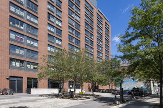 15 Dunham in Brooklyn, NY - Building Photo - Building Photo