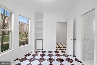 702 Sentry Square in Oxon Hill, MD - Building Photo - Building Photo