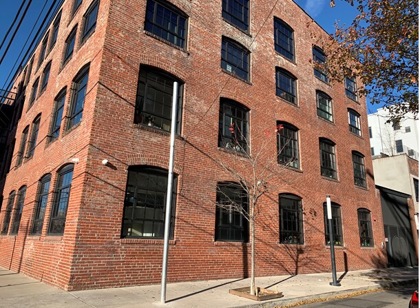 G8one in Philadelphia, PA - Building Photo