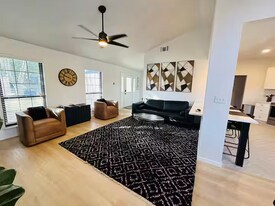 4629 Amherst Ln in Grand Prairie, TX - Building Photo