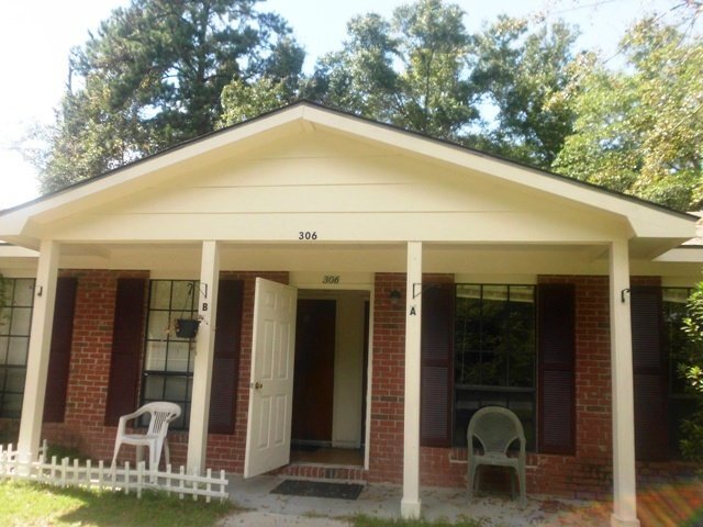 306 Ashmore St in Hinesville, GA - Building Photo - Building Photo