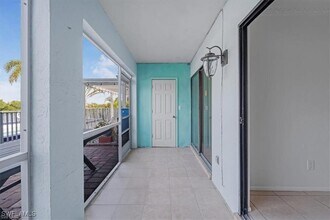 4826 SW 29th Ave in Cape Coral, FL - Building Photo - Building Photo
