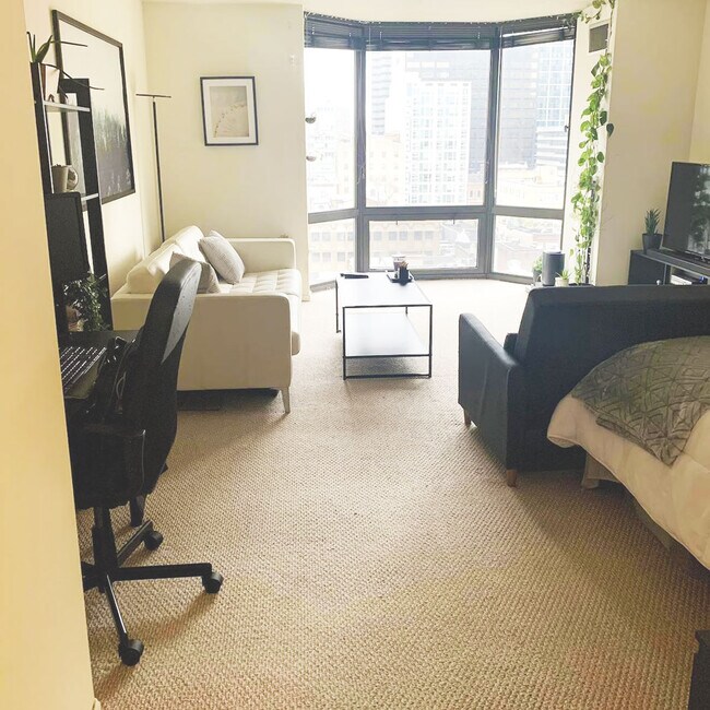 property at 2020 Walnut St