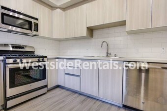 7260 Hawthorn Ave in Los Angeles, CA - Building Photo