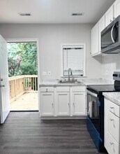 1532 Holbrook St in Baltimore, MD - Building Photo - Building Photo