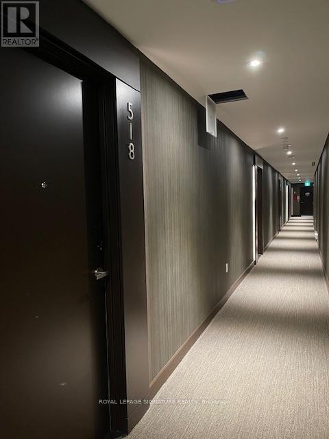 448 Burnhamthorpe Rd W in Mississauga, ON - Building Photo - Building Photo