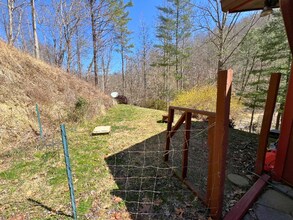 506 Cripple Creek Rd in Sylva, NC - Building Photo - Building Photo