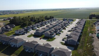 Village at Rock Creek in Ankeny, IA - Building Photo