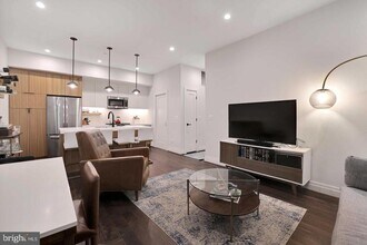 1469 Florida Ave NW in Washington, DC - Building Photo - Building Photo