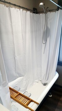 126 E Main St, Unit 2 - 6